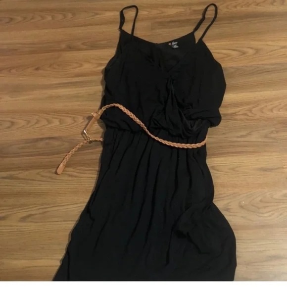 GUESS Black Dress + Belt - Picture 1 of 2